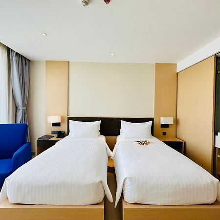 The Cam Ranh Oceanview Apartment Екстериор снимка