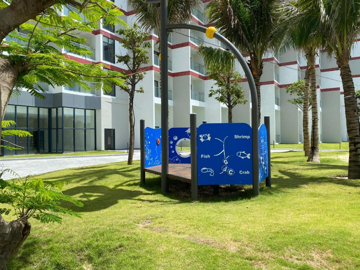 The Cam Ranh Oceanview Apartment Екстериор снимка