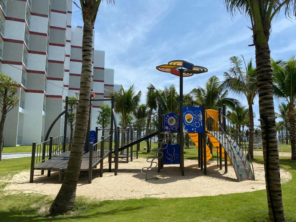 The Cam Ranh Oceanview Apartment Екстериор снимка