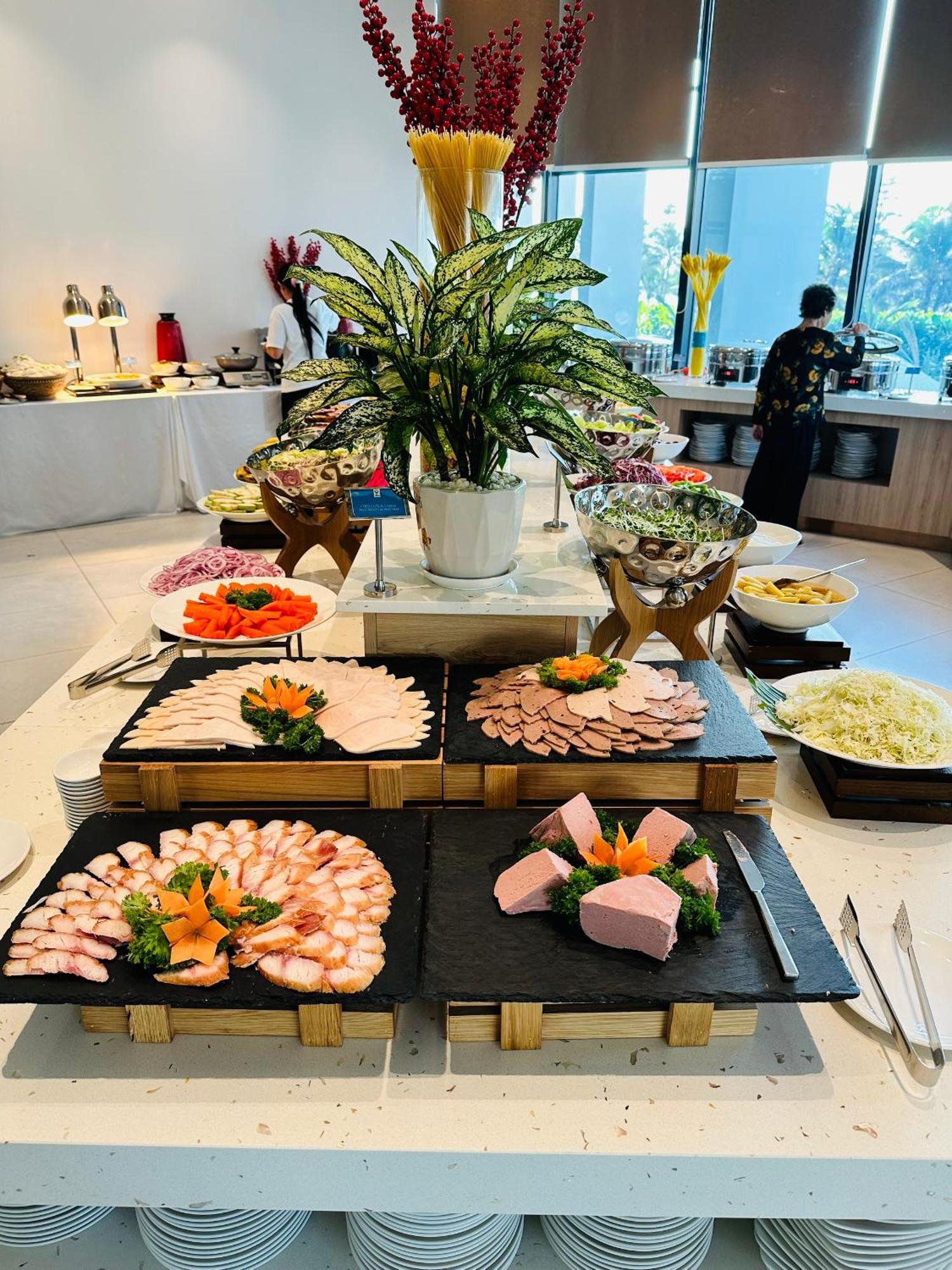 The Cam Ranh Oceanview Apartment Екстериор снимка